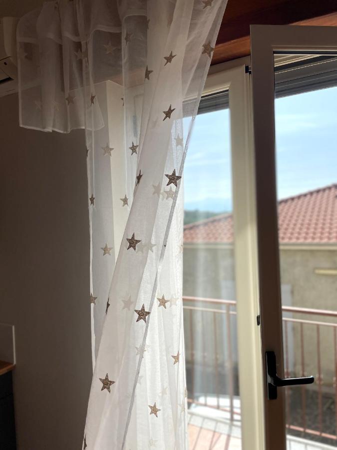 Apartamento La Casa Di Isa Lamezia Terme Exterior foto
