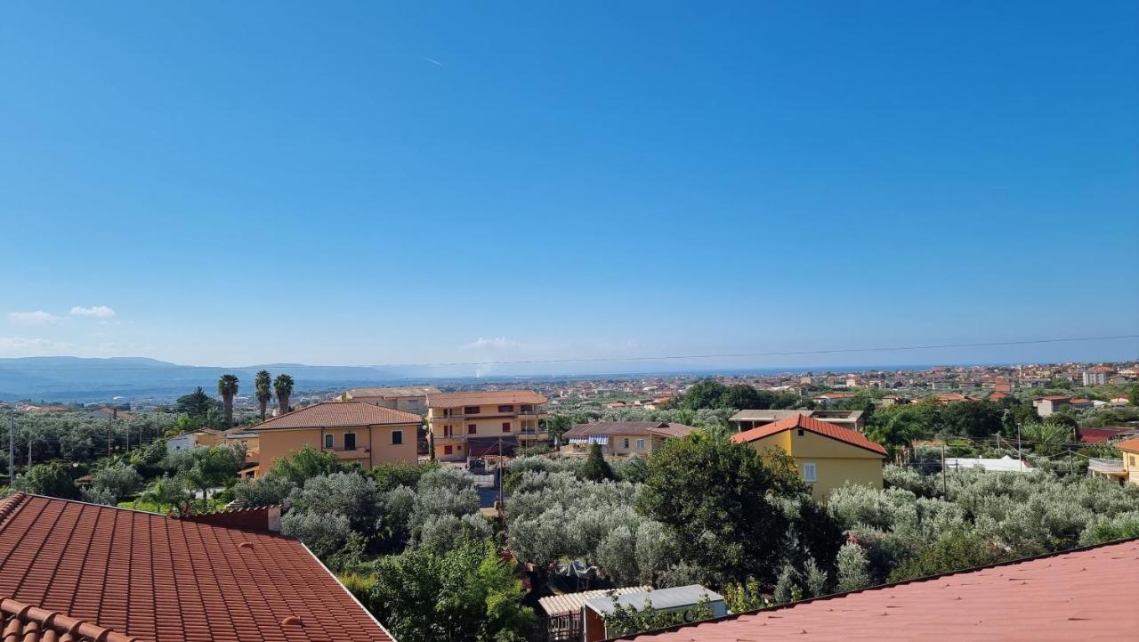 Apartamento La Casa Di Isa Lamezia Terme Exterior foto